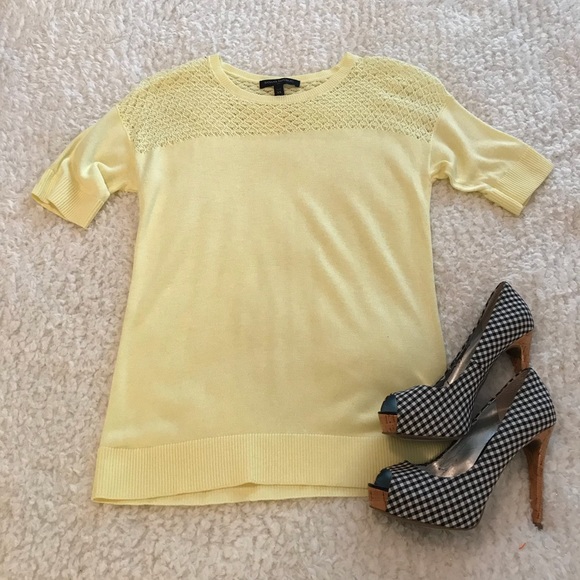 Banana Republic Tops - Banana Republic short sleeve top